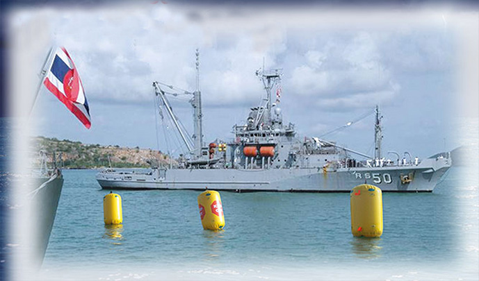 thumbnail image 2 of 2 Pack 20 Inch Inflatable Boat Buoys - Marine Floats For Docking & Marking 2 of 5